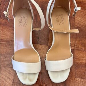 Naturalizer Joy Women's Cream Sandals- 7.5
